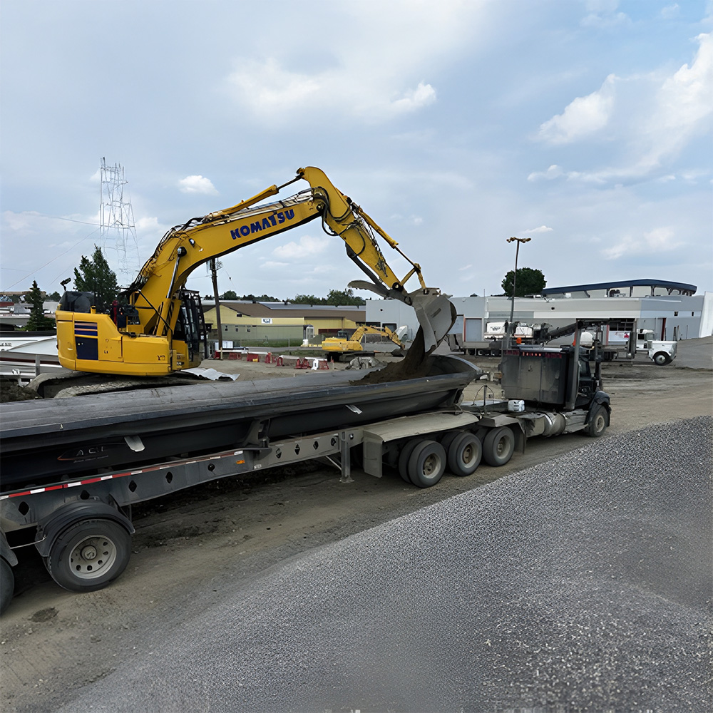 excavator loading side dump